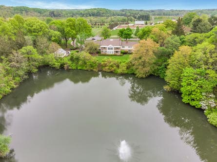 More Photos Of 952 Holmdel Rd, Holmdel Office For Lease