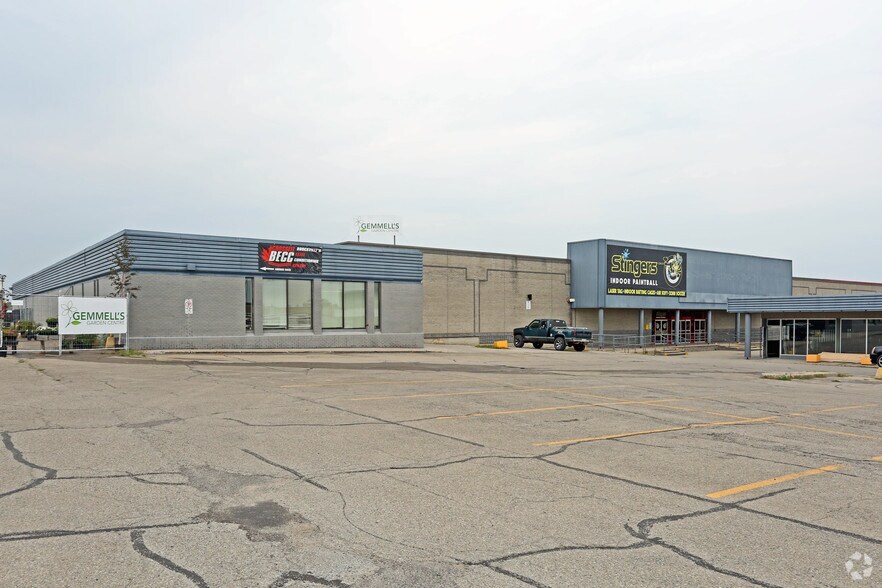 More Photos Of 125 Stewart Blvd, Brockville Freestanding For Lease