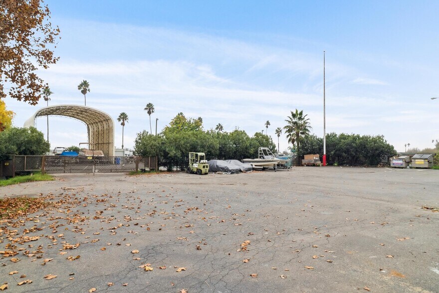 More Photos Of 500 Brannan Island Rd, Isleton Marina For Sale