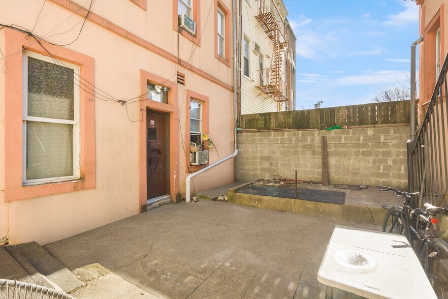 More Photos Of 325 1/2 Stockholm Street, Brooklyn Apartments For Sale