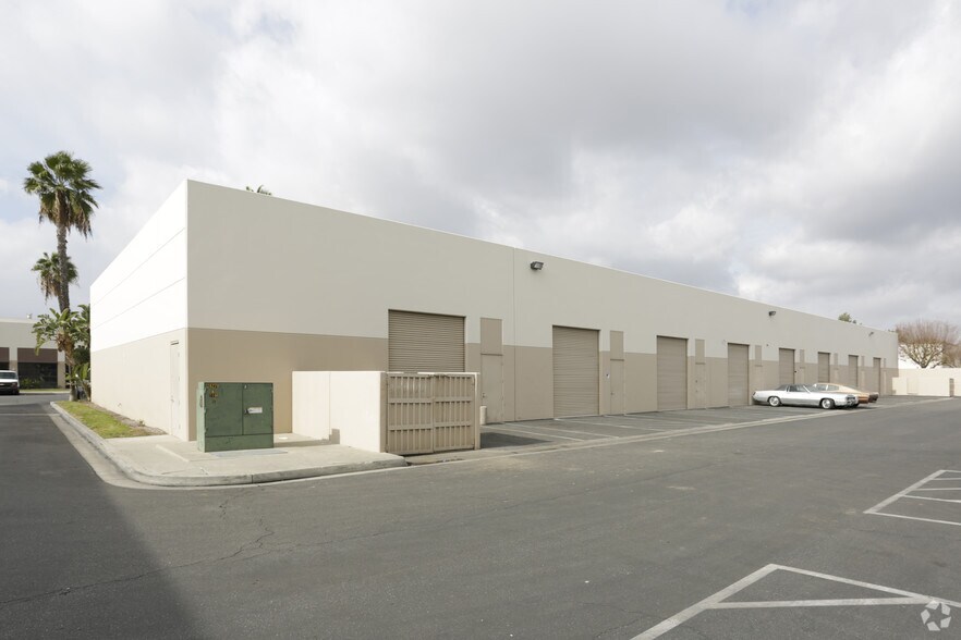 More Photos Of 1518 N Endeavor Pl, Anaheim Light Manufacturing For Lease