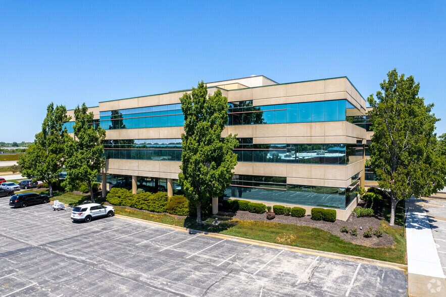 More Photos Of 10901 W 84th Ter, Lenexa Coworking Space