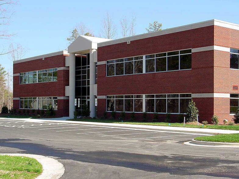 More Photos Of 351 Wellesley Trade Ln, Cary Office For Lease