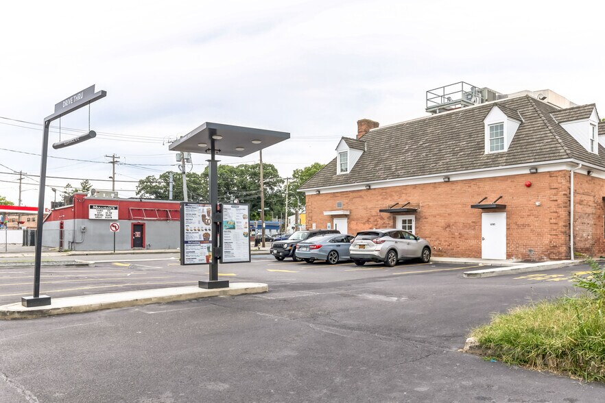 More Photos Of 730 Fulton Ave, Hempstead Restaurant For Sale