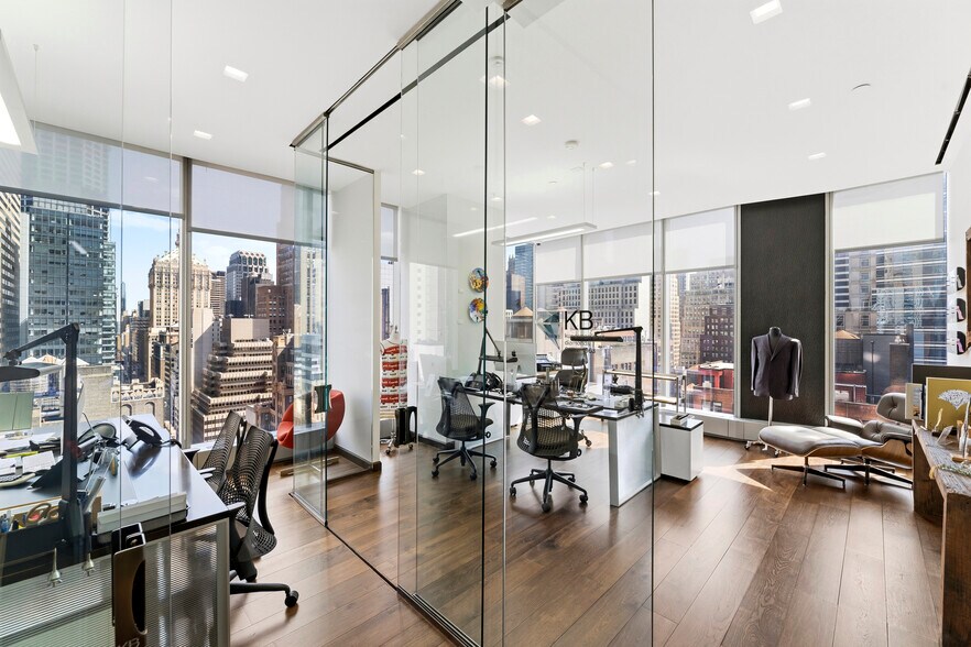 More Photos Of 50 W 47th St, New York Office Residential For Sale