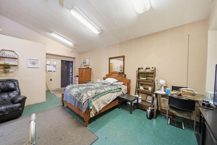 More Photos Of 4849 W Lake Rd, Dunkirk Office For Sale