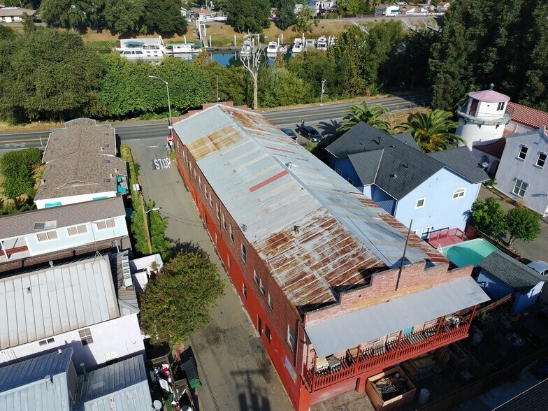 More Photos Of 14099 River Rd, Walnut Grove Warehouse For Sale