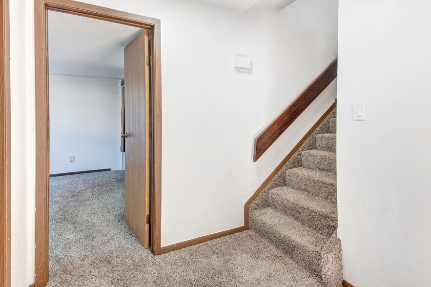 More Photos Of 1618 Donovan Pl, Longmont Multifamily For Sale