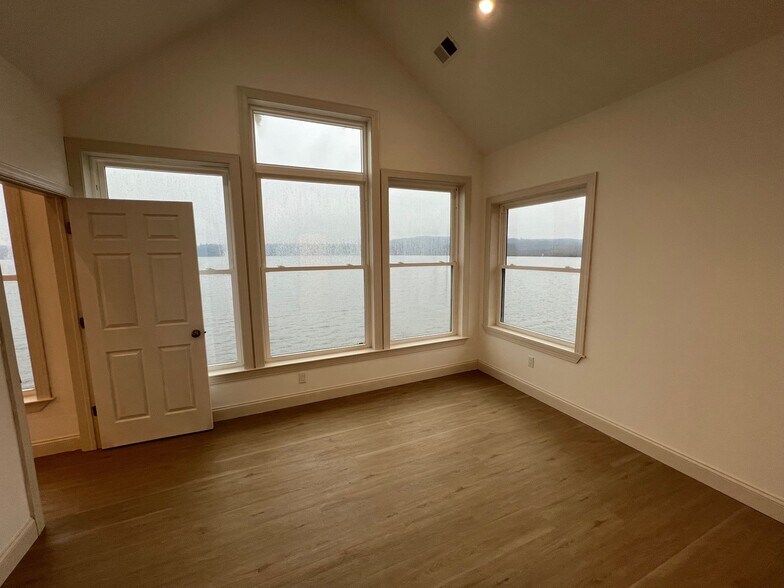 More Photos Of 97 Sand Shore Rd, Budd Lake Restaurant For Sale
