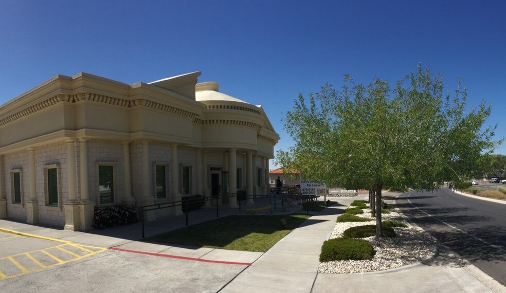 More Photos Of 5974 Silver Springs Dr, El Paso Office For Lease