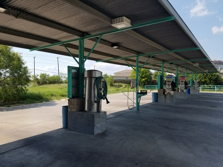 More Photos Of 9375 Marbach Rd, San Antonio Carwash For Sale