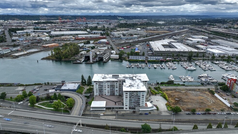 More Photos Of 1515 Dock St, Tacoma Apartments For Sale