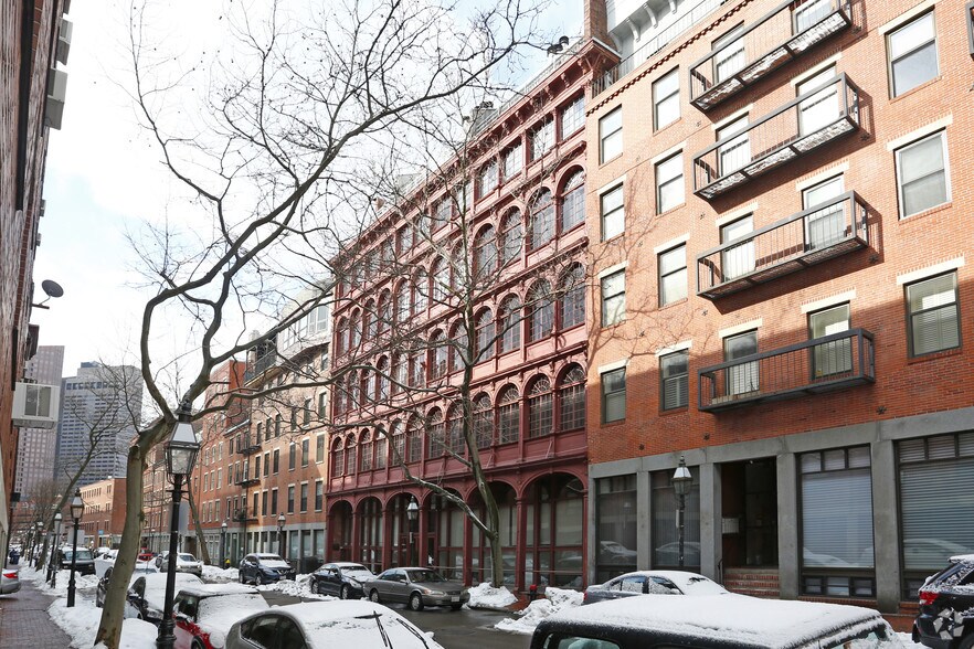 More Photos Of 112 Fulton St, Boston Apartments For Sale