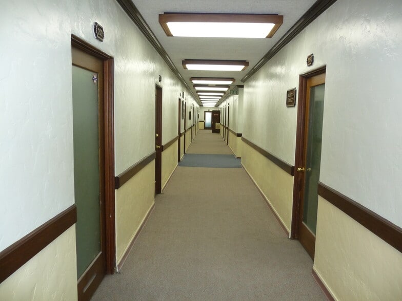 More Photos Of 495 W Main St, El Centro Office Residential For Sale