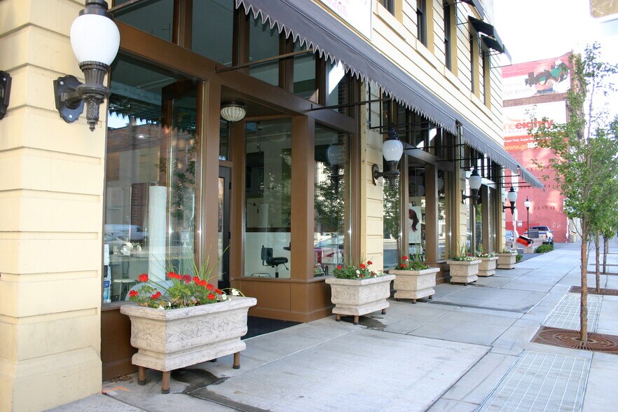 More Photos Of 108 N WASHINGTON St, Spokane Office For Lease