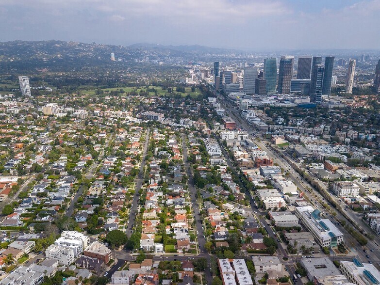 More Photos Of 1630 Hilts Ave, Los Angeles Apartments For Sale