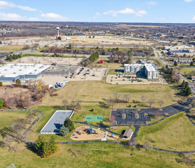 More Photos Of 939 W Main St, West Dundee Land For Sale