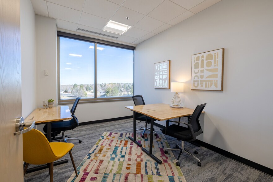 More Photos Of 8400 E Crescent Pky, Greenwood Village Coworking Space