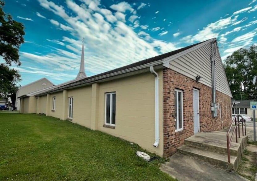 More Photos Of 201 N Lynchburg St, Chestertown Religious Facility For Sale