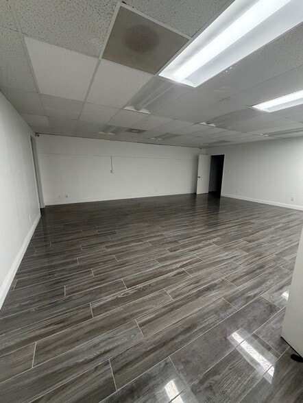 More Photos Of 207-209 E Pomona Blvd, Monterey Park Office For Lease