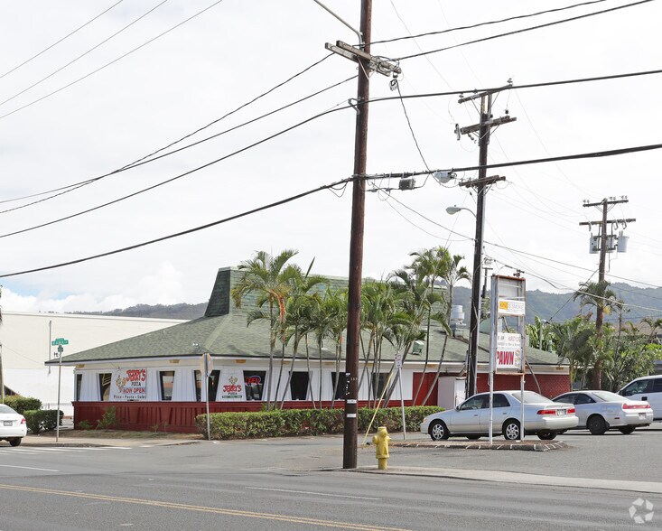 More Photos Of 1314 N King St, Honolulu Restaurant For Lease