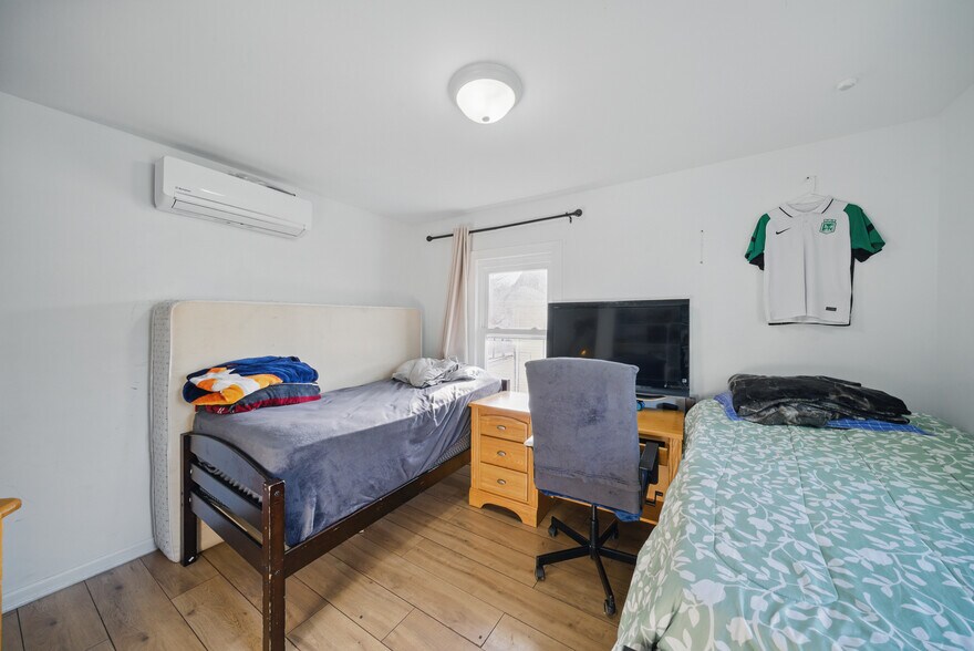 More Photos Of 203 E Blackwell St, Dover Multifamily For Sale