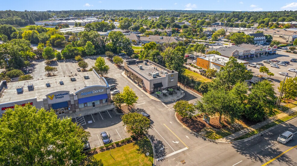 More Photos Of 1953 Whiskey Rd, Aiken Restaurant For Sale