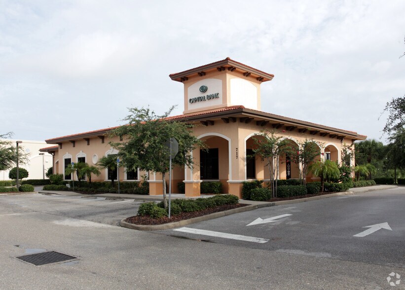 Primary Photo Of 717 E Venice Ave, Venice Bank For Sale