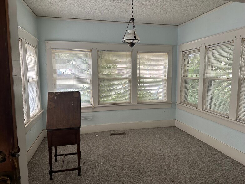 More Photos Of 320 S Morton Ave, Okmulgee Apartments For Sale