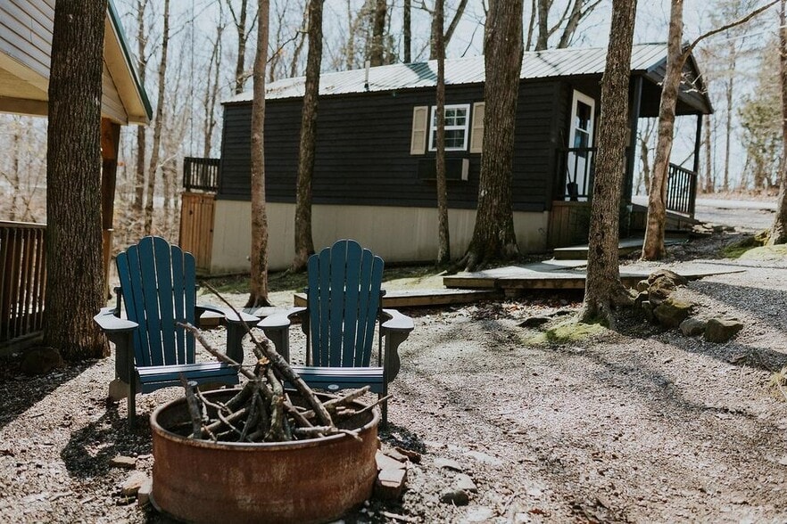 More Photos Of 896 Wilderness Rd, Mammoth Cave All Leisure For Sale