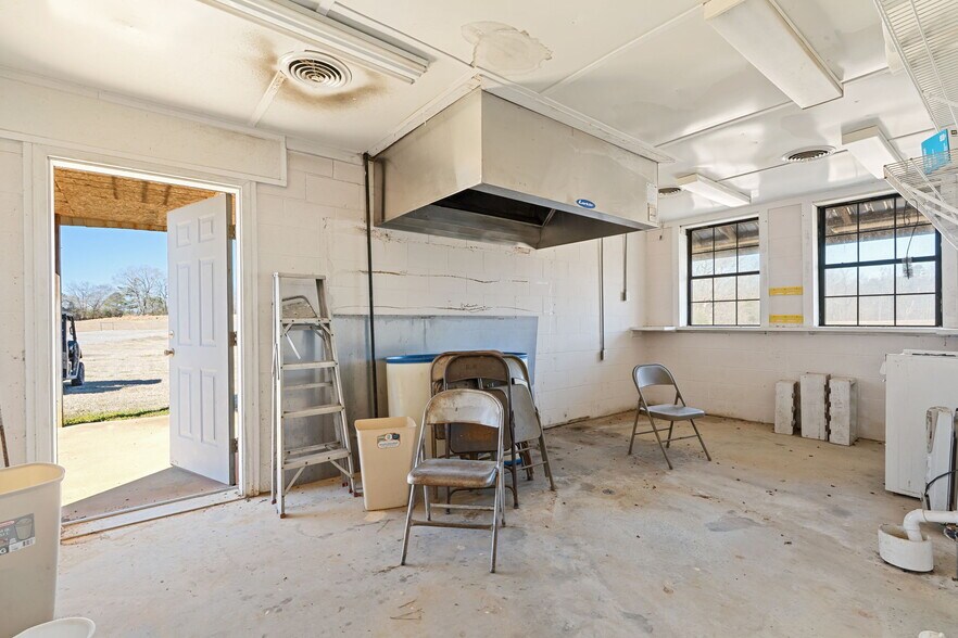 More Photos Of 1131 Ed Minor Rd, Warrior Land For Sale