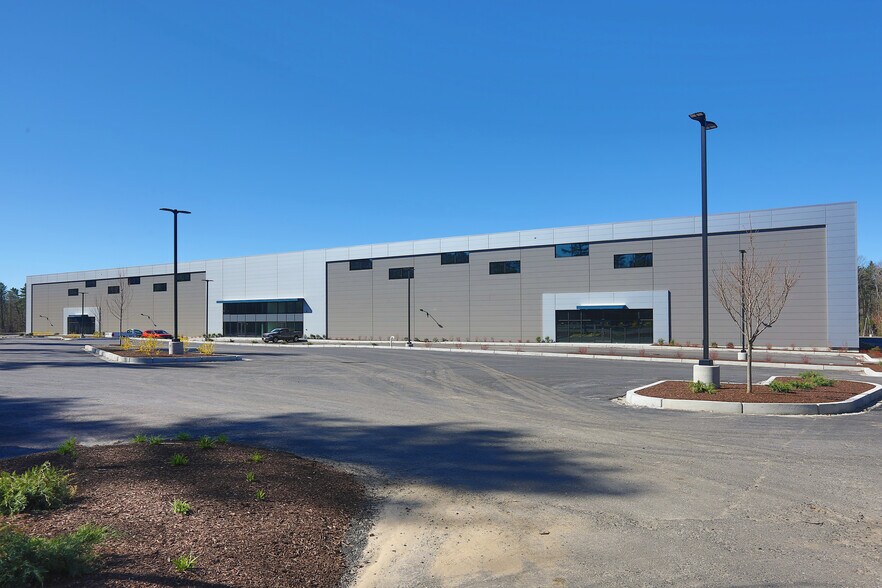 More Photos Of 75 Fruit St, Bridgewater Warehouse For Lease