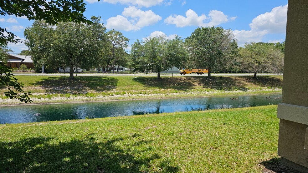 More Photos Of 91 Branscomb Rd, Green Cove Springs Office For Sale