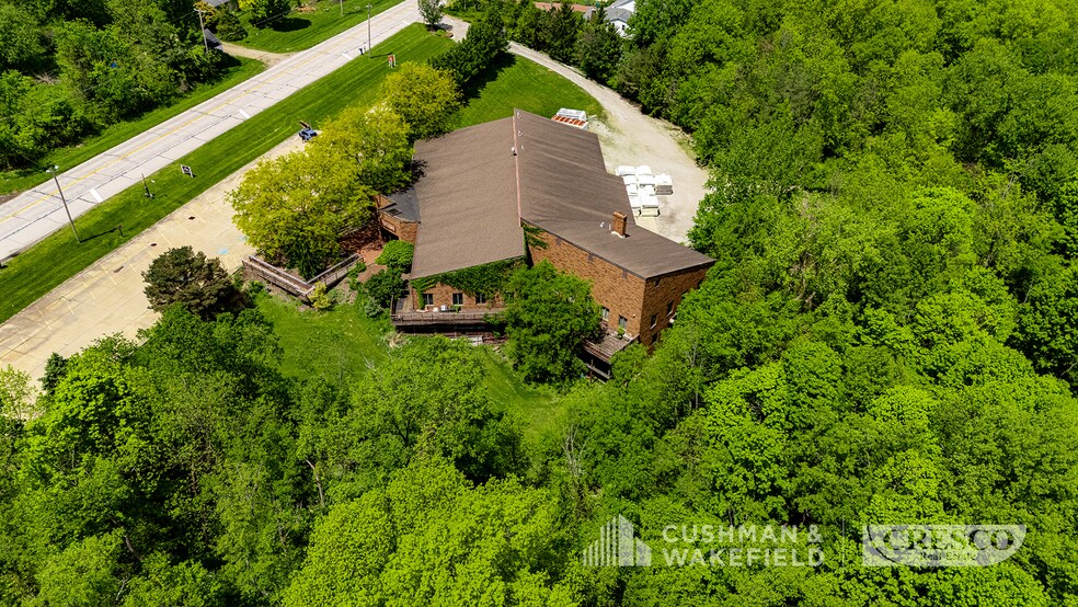 More Photos Of 7941 Ravenna Rd, Hudson Office For Sale