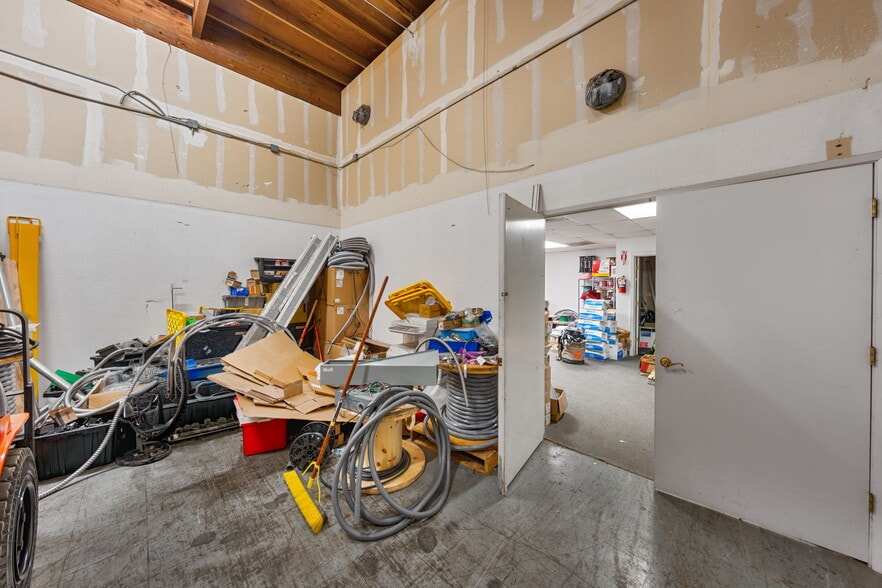 More Photos Of 3298 Monier Cir, Rancho Cordova Warehouse For Sale