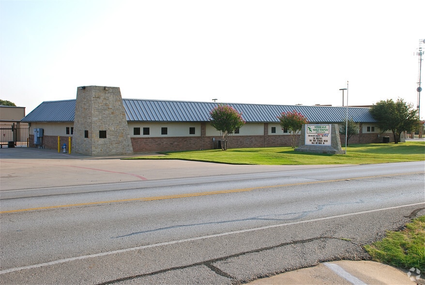 More Photos Of 3701 FM 2181, Corinth Self Storage For Lease