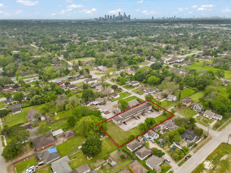 More Photos Of 4914 Kashmere St, Houston Apartments For Sale