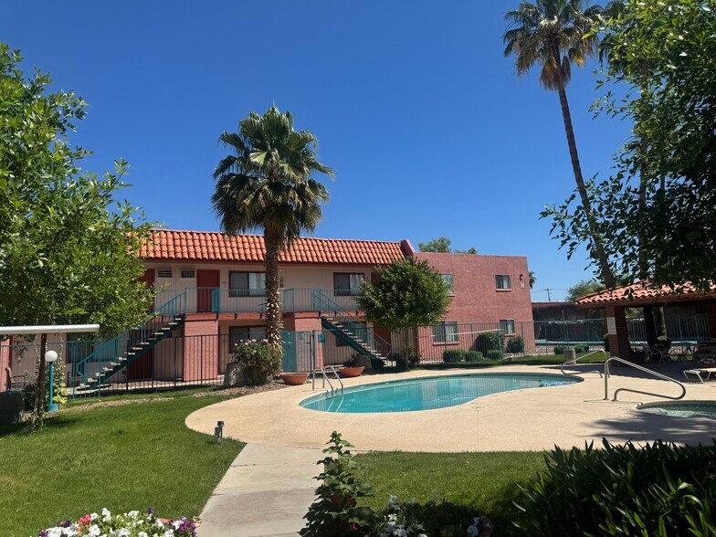 More Photos Of 190 W Valencia Rd, Tucson Apartments For Sale