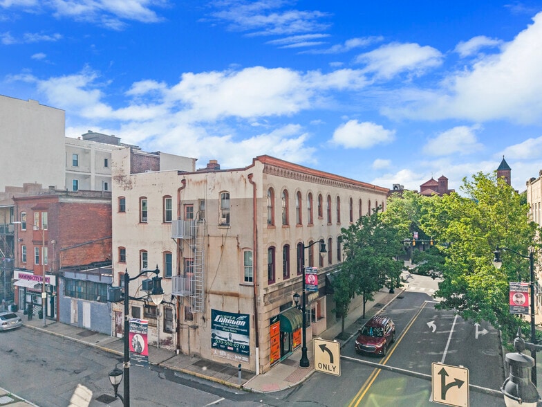 More Photos Of 82 S Main St, Wilkes-Barre General Retail For Sale