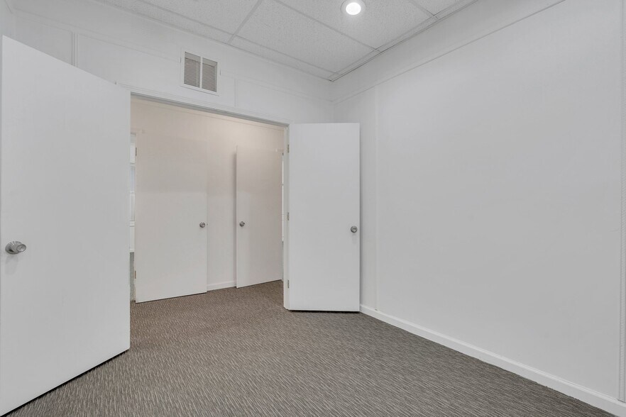 More Photos Of 1012 E Gwinnett St, Savannah Office For Lease