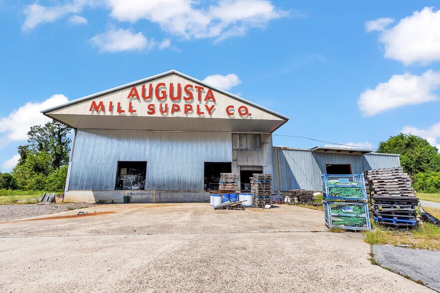 More Photos Of 1219 New Savannah Rd, Augusta Distribution For Lease