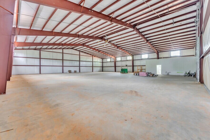More Photos Of 839 Fairview Rd, Simpsonville Industrial For Sale