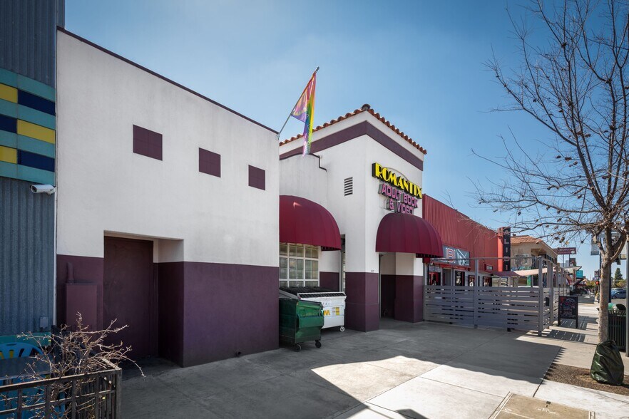 More Photos Of 1407 University Ave, San Diego Storefront For Sale