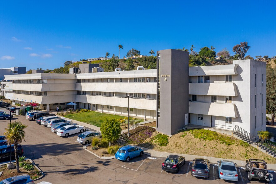 Primary Photo Of 3737 Moraga Ave, San Diego Medical For Lease