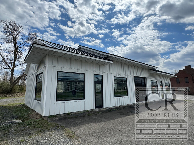 Primary Photo Of 167 Union Tpke, Hudson Storefront Retail Office For Sale