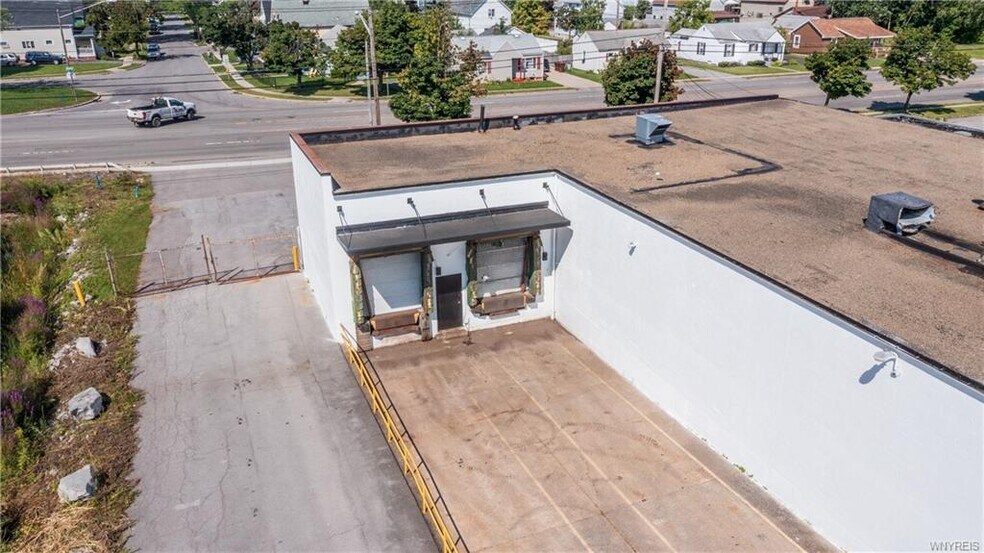 More Photos Of 1885 Harlem Rd, Buffalo Warehouse For Sale
