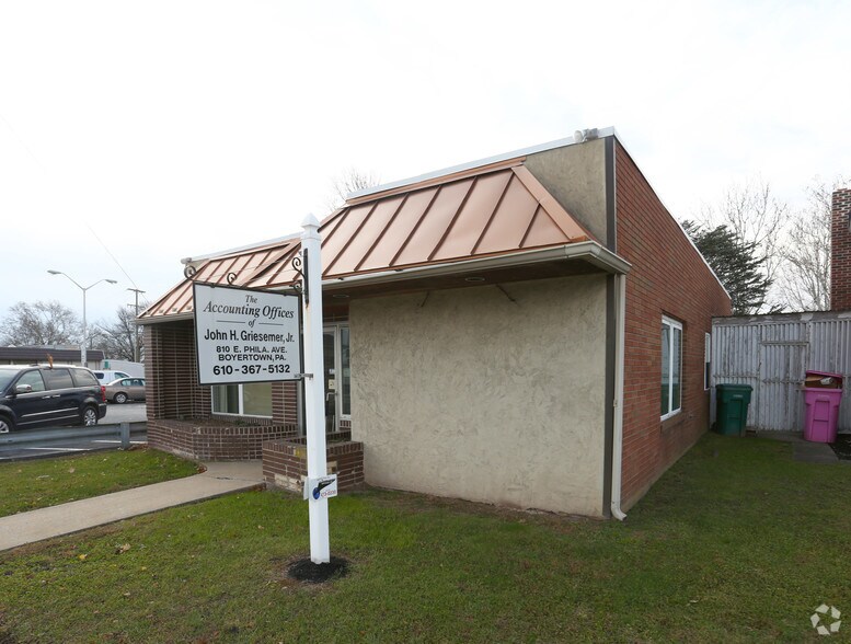 Primary Photo Of 800 E Philadelphia Ave, Boyertown Office For Lease