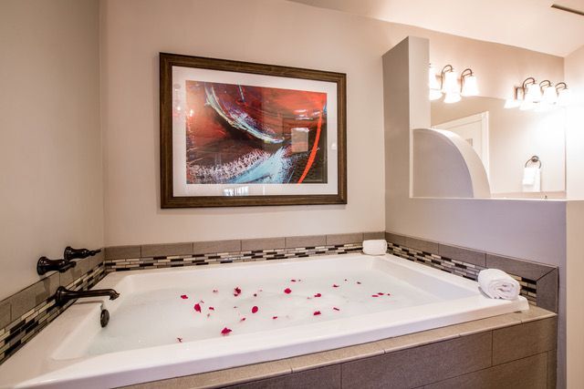 More Photos Of 78120 Caleo Bay, La Quinta Hotel For Sale