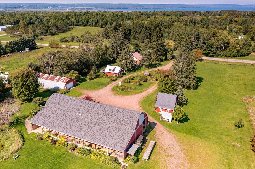 More Photos Of 60445 E Summit Rd W, Ashland Lodge Meeting Hall For Sale