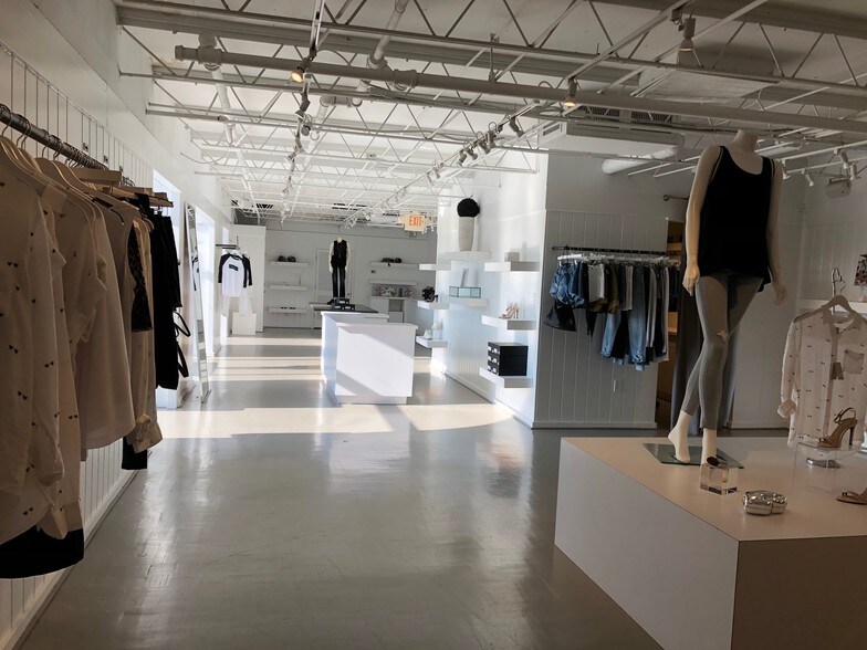 More Photos Of 4450 I-55, Jackson General Retail For Sale
